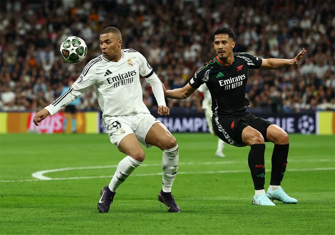 关于今晚巴塞罗那调整名单以备意大利杯，止住颓势环节打磨，媒体盛赞，心理建设被强调的信息-爱游戏