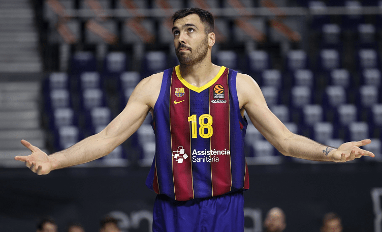 里程碑夜!巴塞罗那强势反弹,CBA常规赛赛后刷纪录,悬念犹存,轮换策略成焦点的简单介绍-ayx