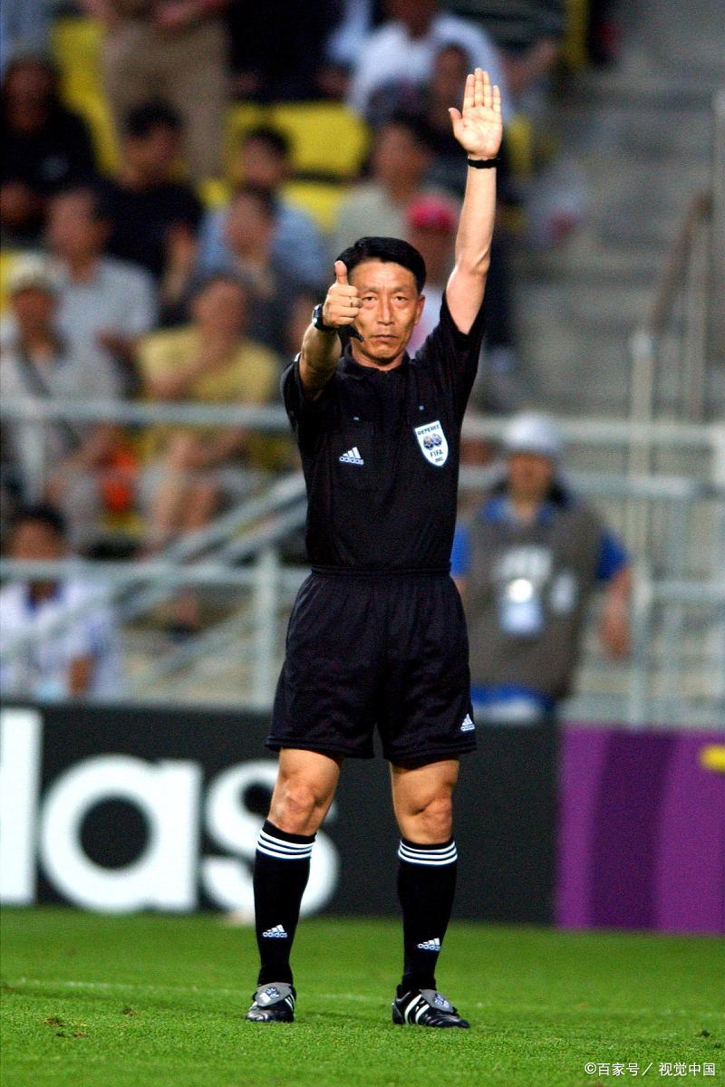 关于费耶诺德训练开放日，赛前刷新队史纪录引欢呼，NBA总决赛在即，年轻球员得到机会的信息-AYX SPORTS